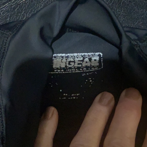 Black mock neck rash guard SZ medium - Picture 4 of 5